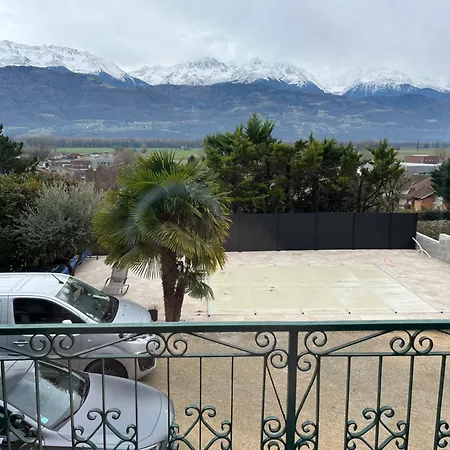 Logement Icare 5Km De Crolles, Soitec , St Lumbin Exterior photo